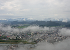 金華山から見下ろした雨上がりの岐阜市内の風景
