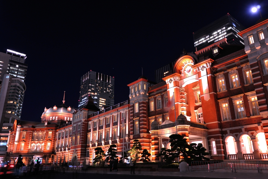 東京駅　 ～月の光～