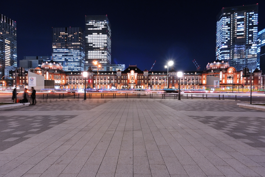 A complete view of Tokyo Station