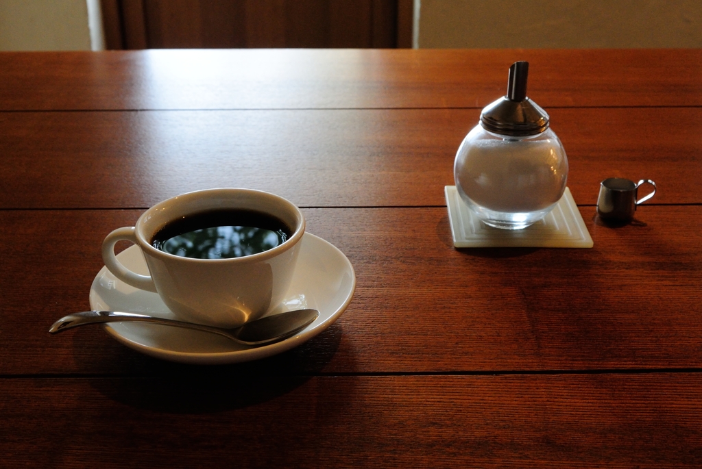 雨、コーヒー、猫舌