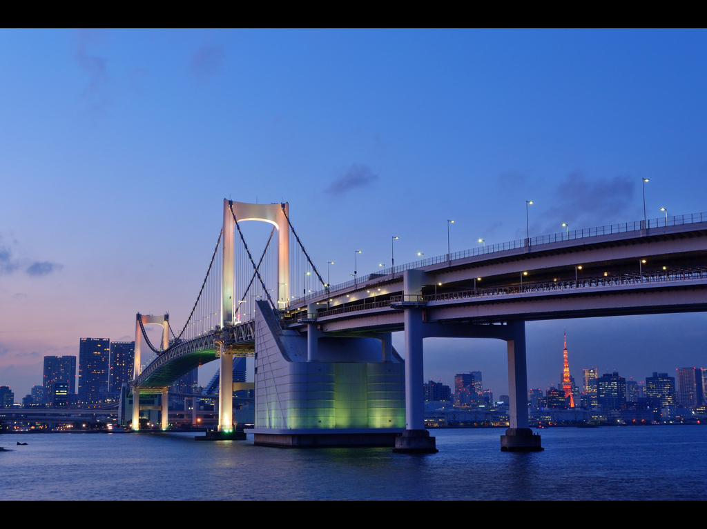 東京ブルーモーメント