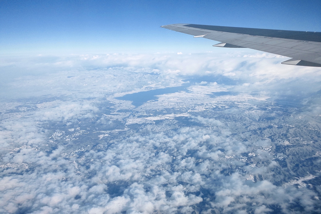 琵琶湖上空