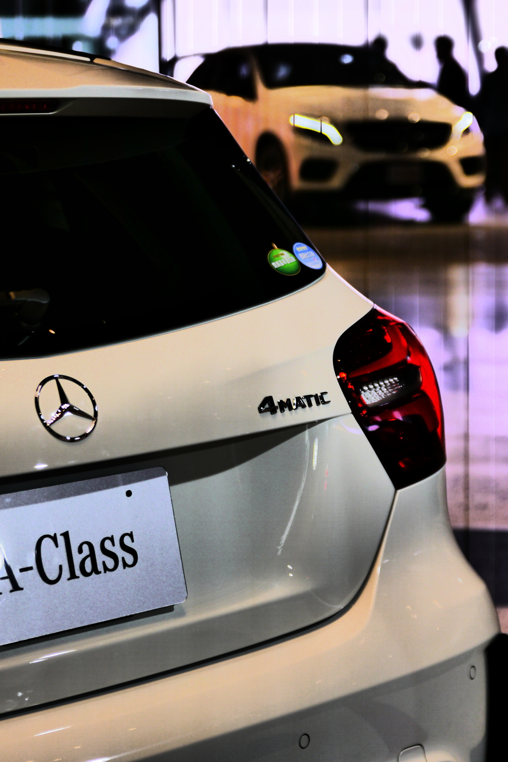Mercedes-Benz Cnnection(7)