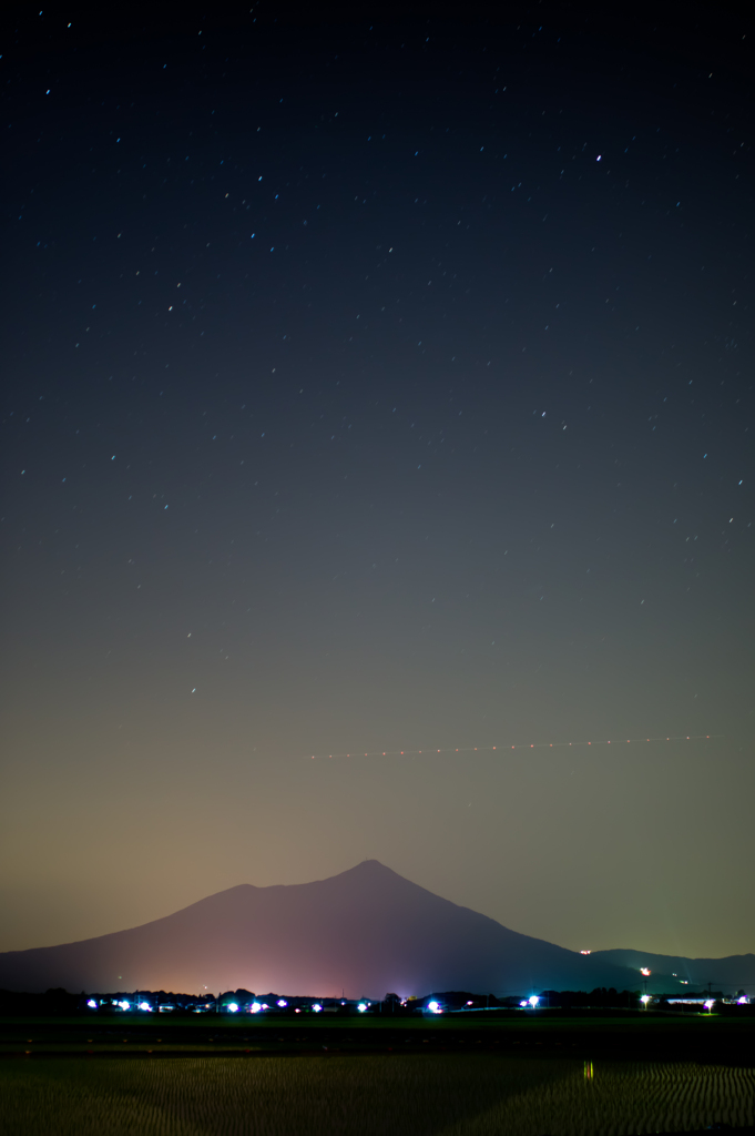 筑波山と星々