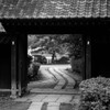 門