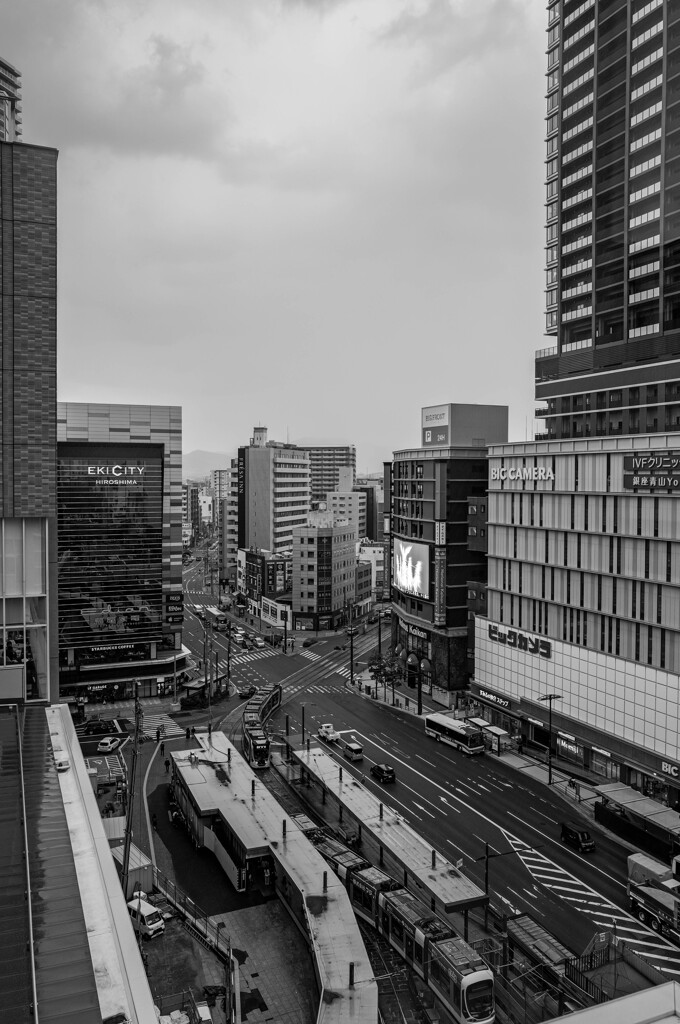 着いたら雨ぢゃねーか