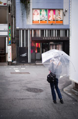 新宿透雨