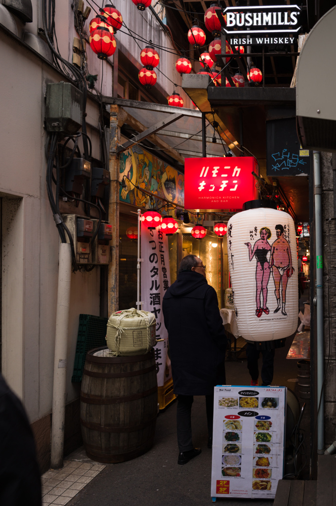 街 角