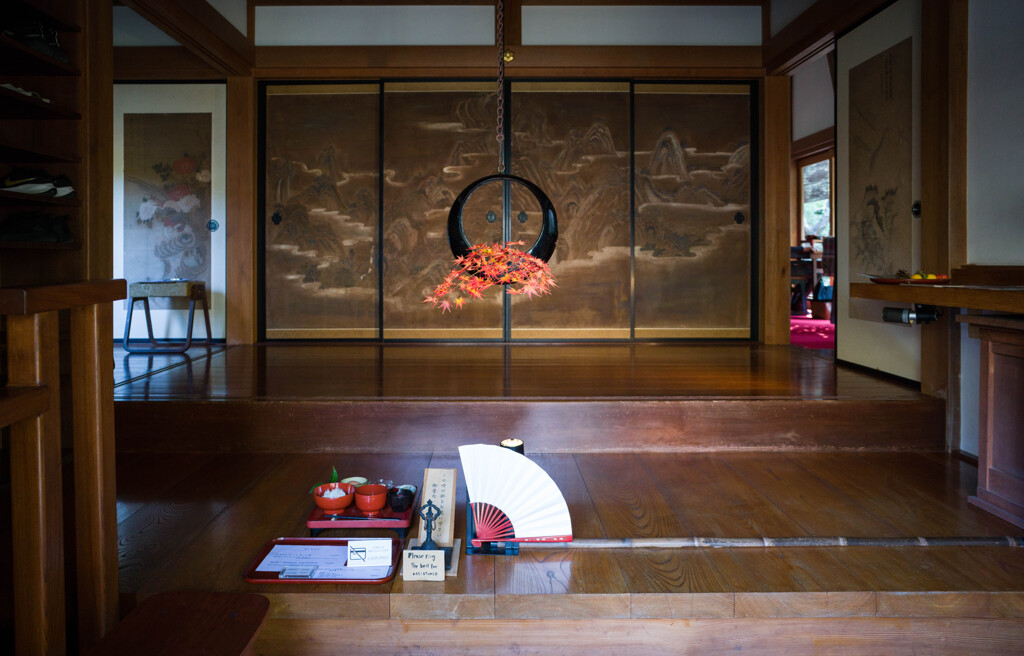 呼び鈴鳴らせば