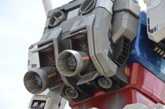 ガンダムの背中