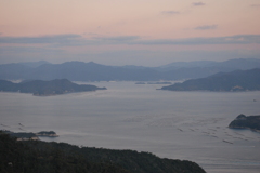 水墨画のよう