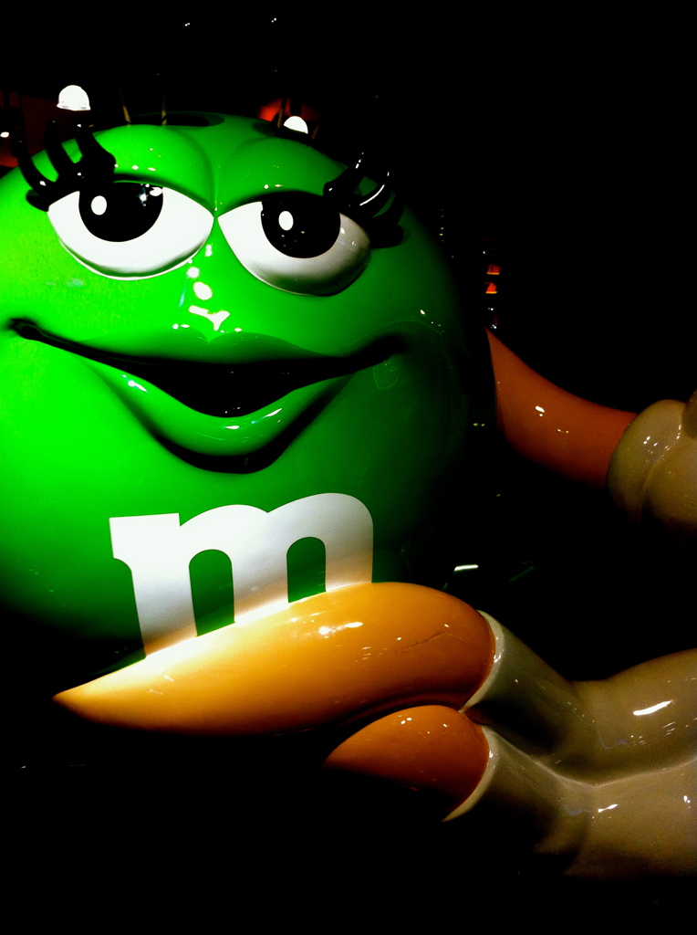 M&M