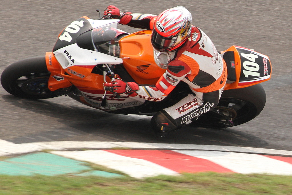 山口選手シケイン4