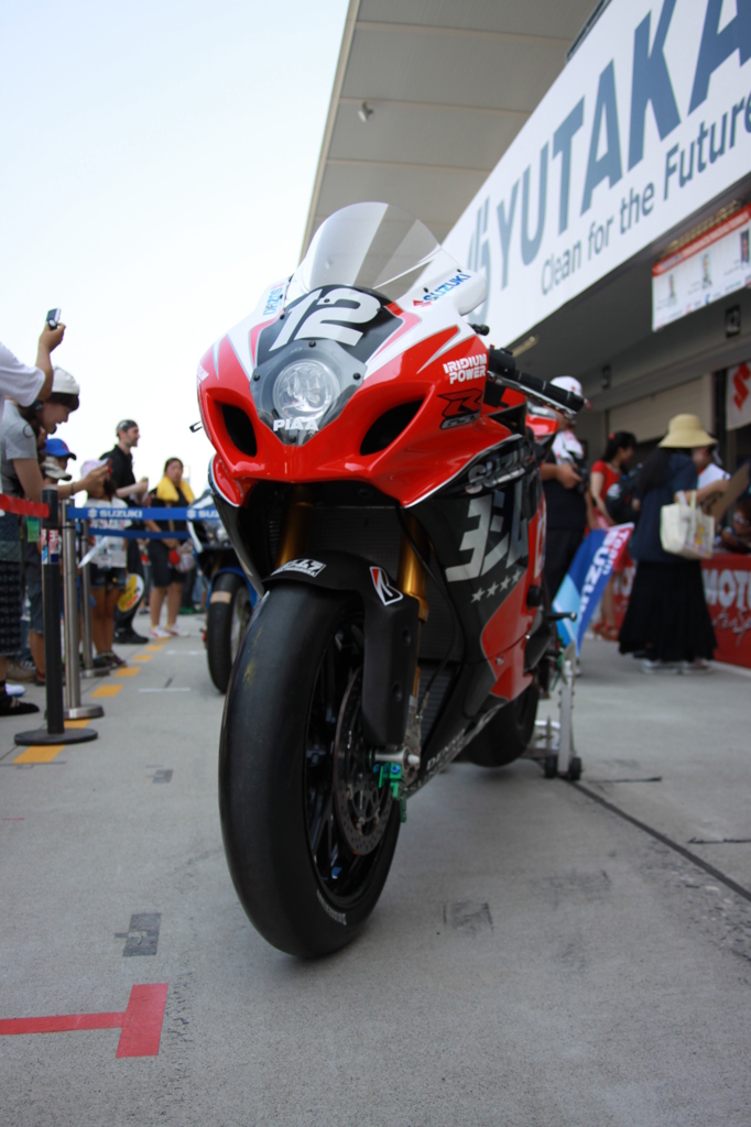 ＹＯＳＨＩＭＵＲＡ　ＳＵＺＵＫＩ　ＧＳＸ-Ｒ　3