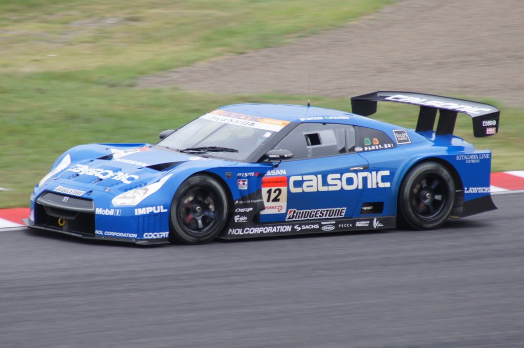 suzuka500　カルソニック　逆バン立ち上がり