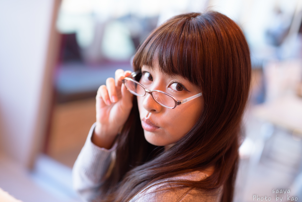 メガネ女子