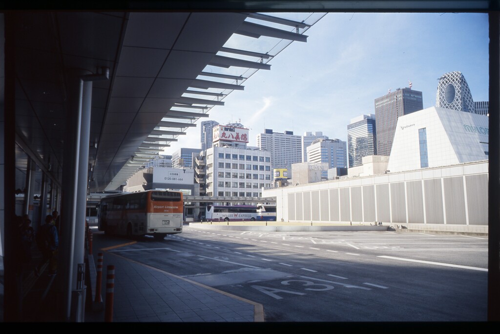 バスタ新宿