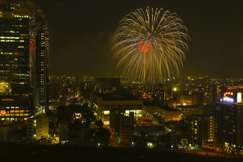 都会の花火