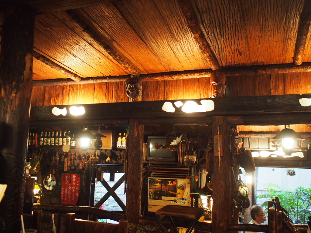 さぼうる店内