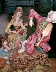 陶器の人形