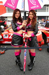サーキットの女神達