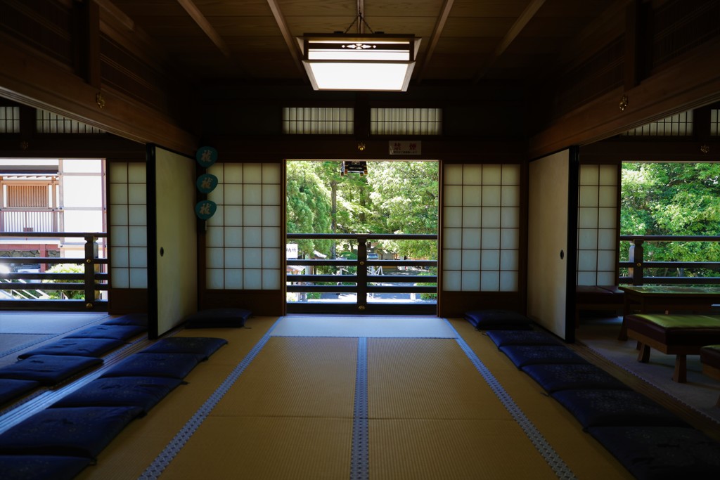 奈良桜井　三輪明神