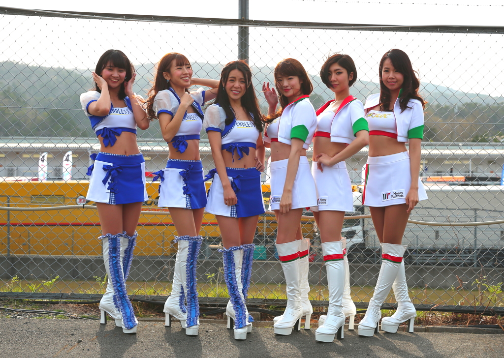 サーキットの女神達