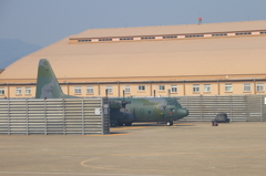 釜山国際空港にて