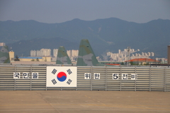 釜山国際空港にて