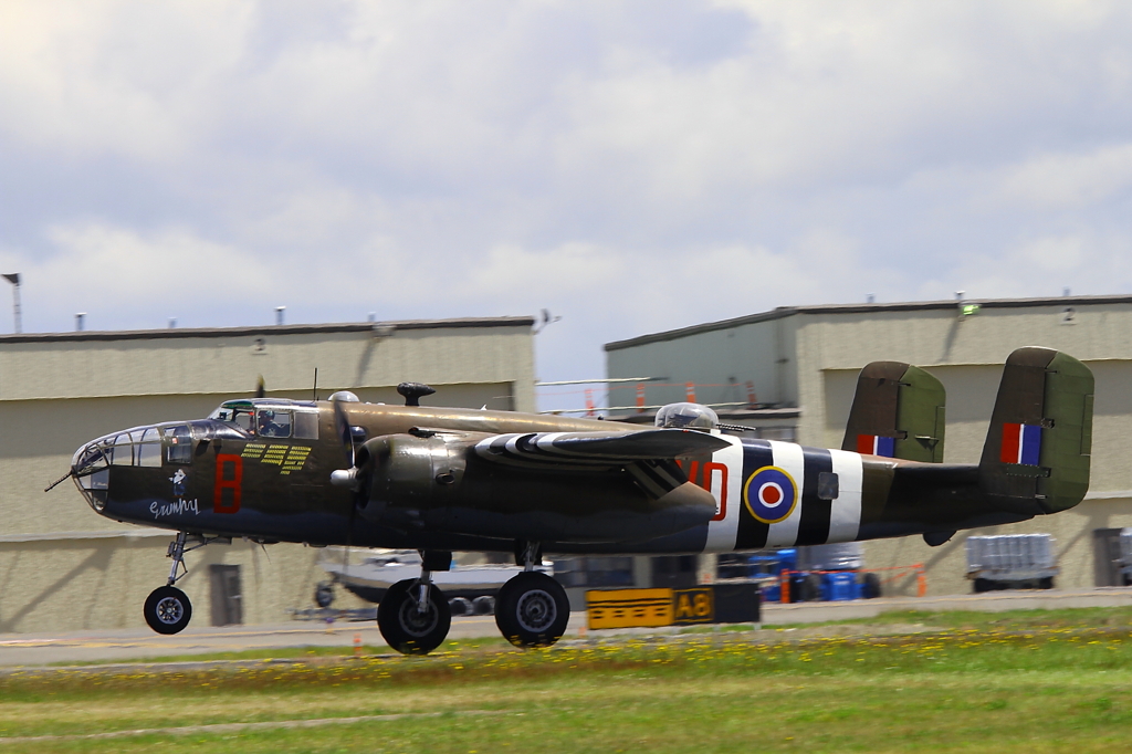 B-25D Demo flight