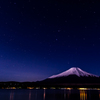 夜の星を
