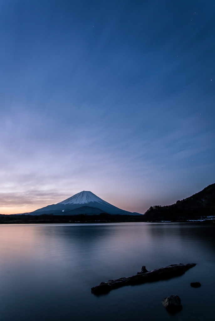 夜明けの世界へ