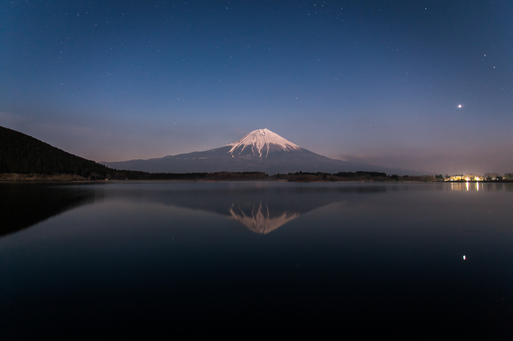 月照にて