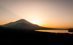 夕照に染める