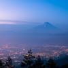 煌きの夜明け