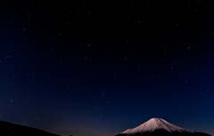 星の光に誘われて