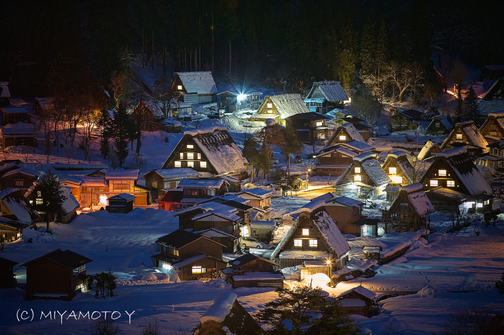 夜の白川郷