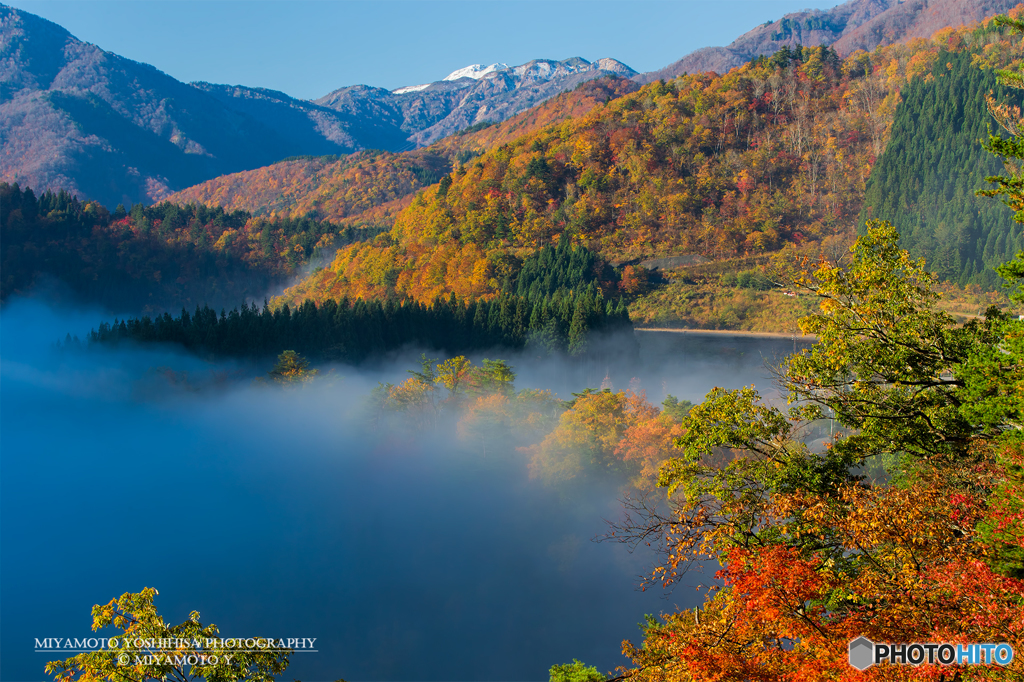 白川郷で見た秋の雲海 By 宮本よしひさ Id 写真共有サイト Photohito