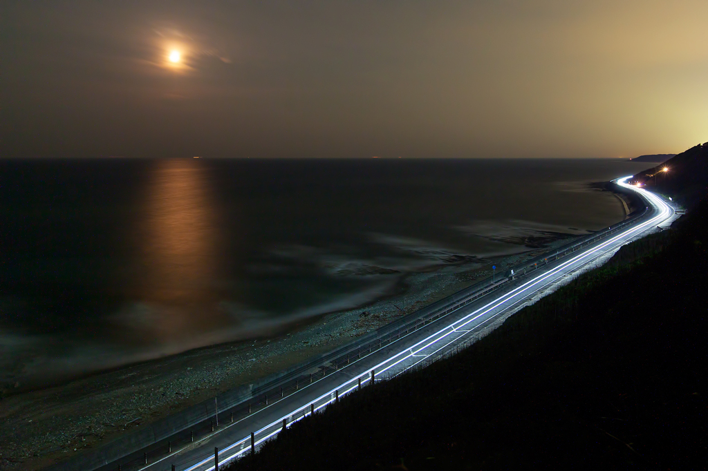 おぼろ月夜の御前崎