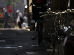 路地から