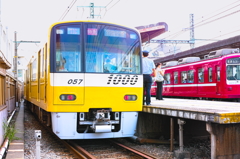 KEIKYU YELLOW HAPPY TRAIN