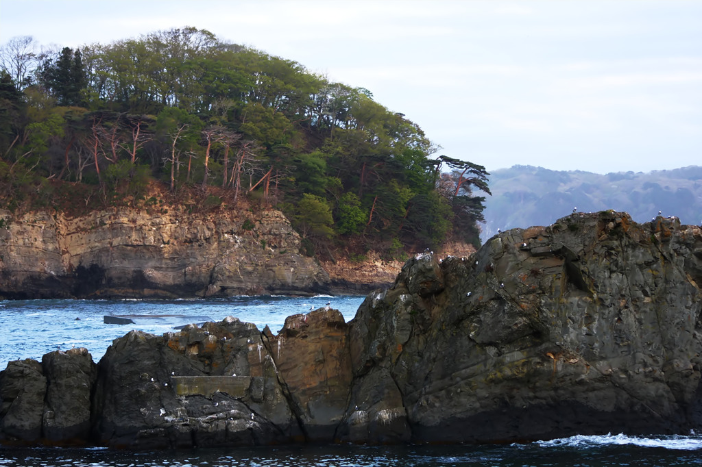 岩手県宮古市日出島（別名・軍艦島）
