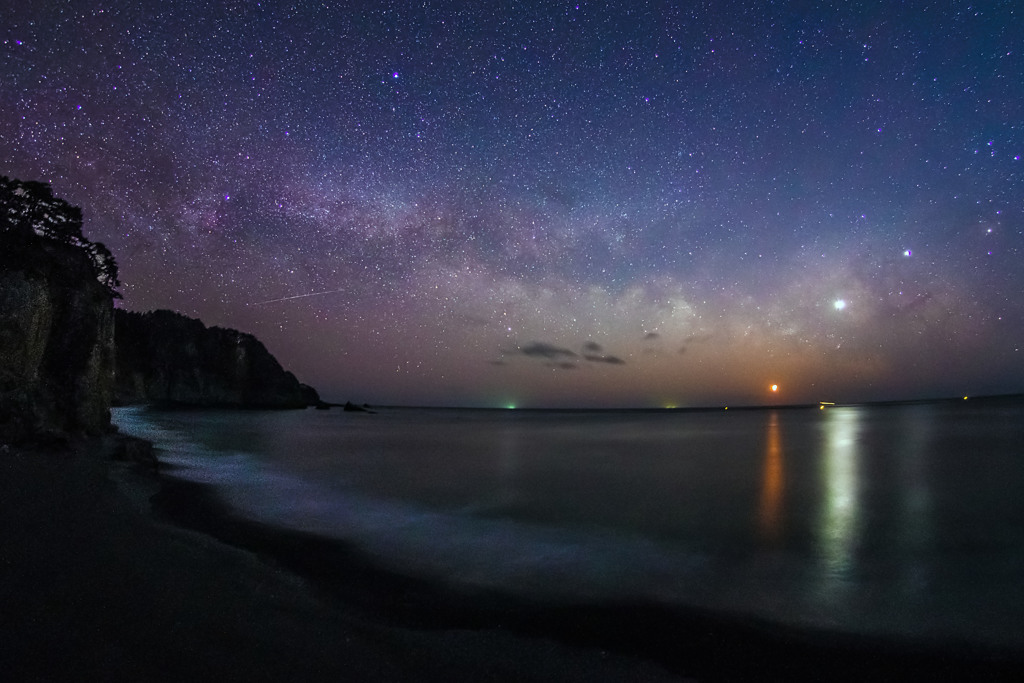 明け方の星空