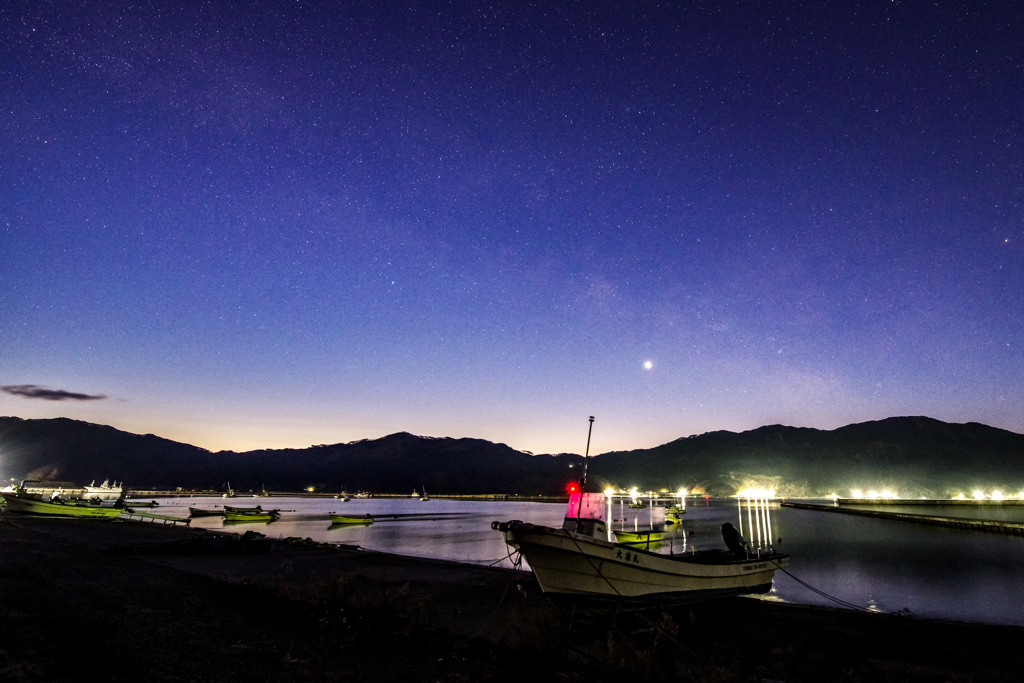夜明け前