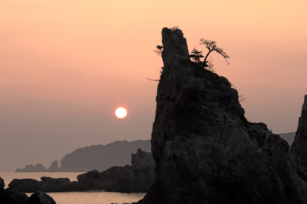 浄土ヶ浜の日の出