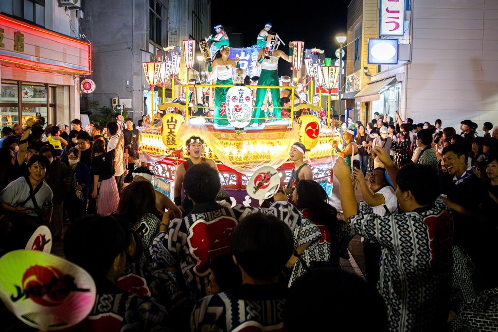 鼓動、夜を染めて