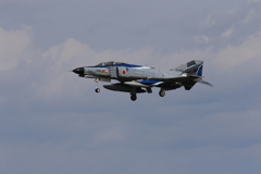 Ｆ-4