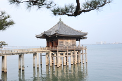 浮御堂