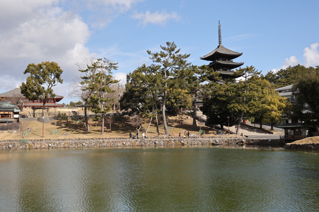 猿沢の池