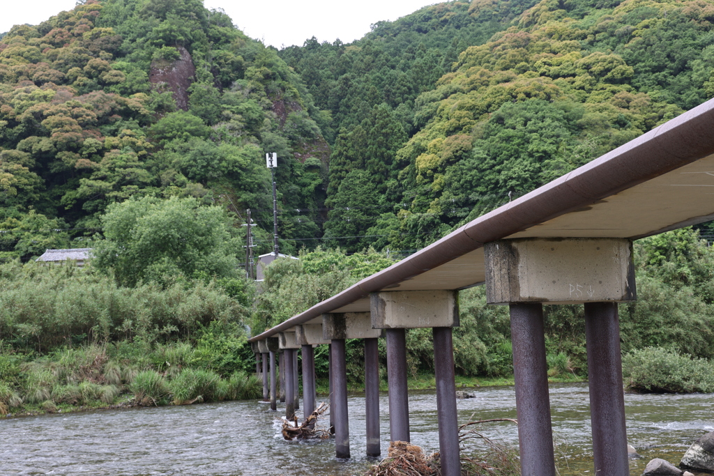 沈下橋